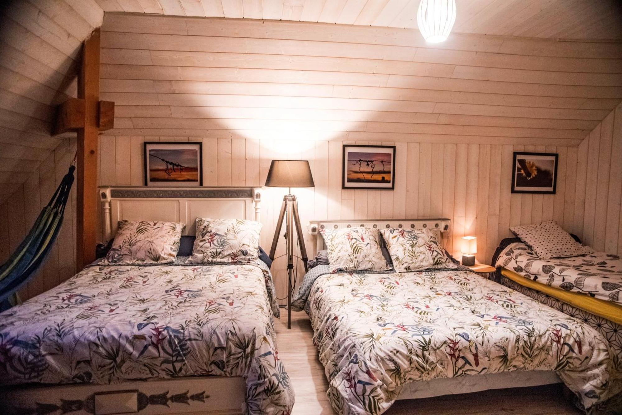 Pesaulhe Bed & Breakfast Monein Eksteriør bilde